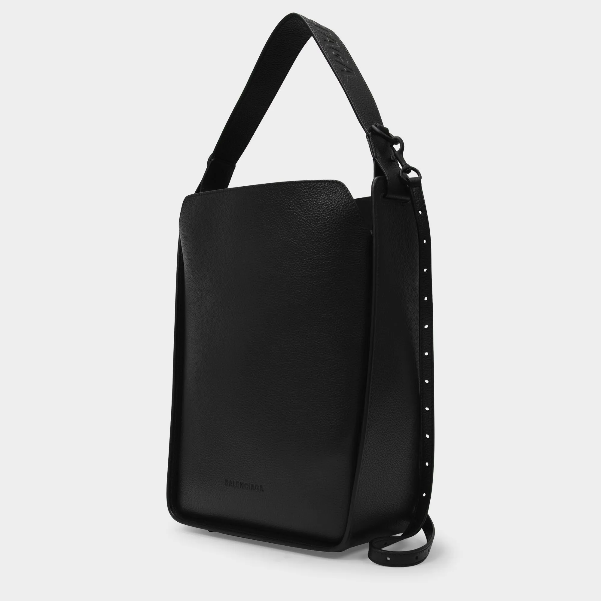 Balenciaga  Tote N-S S in Black Grained Leather