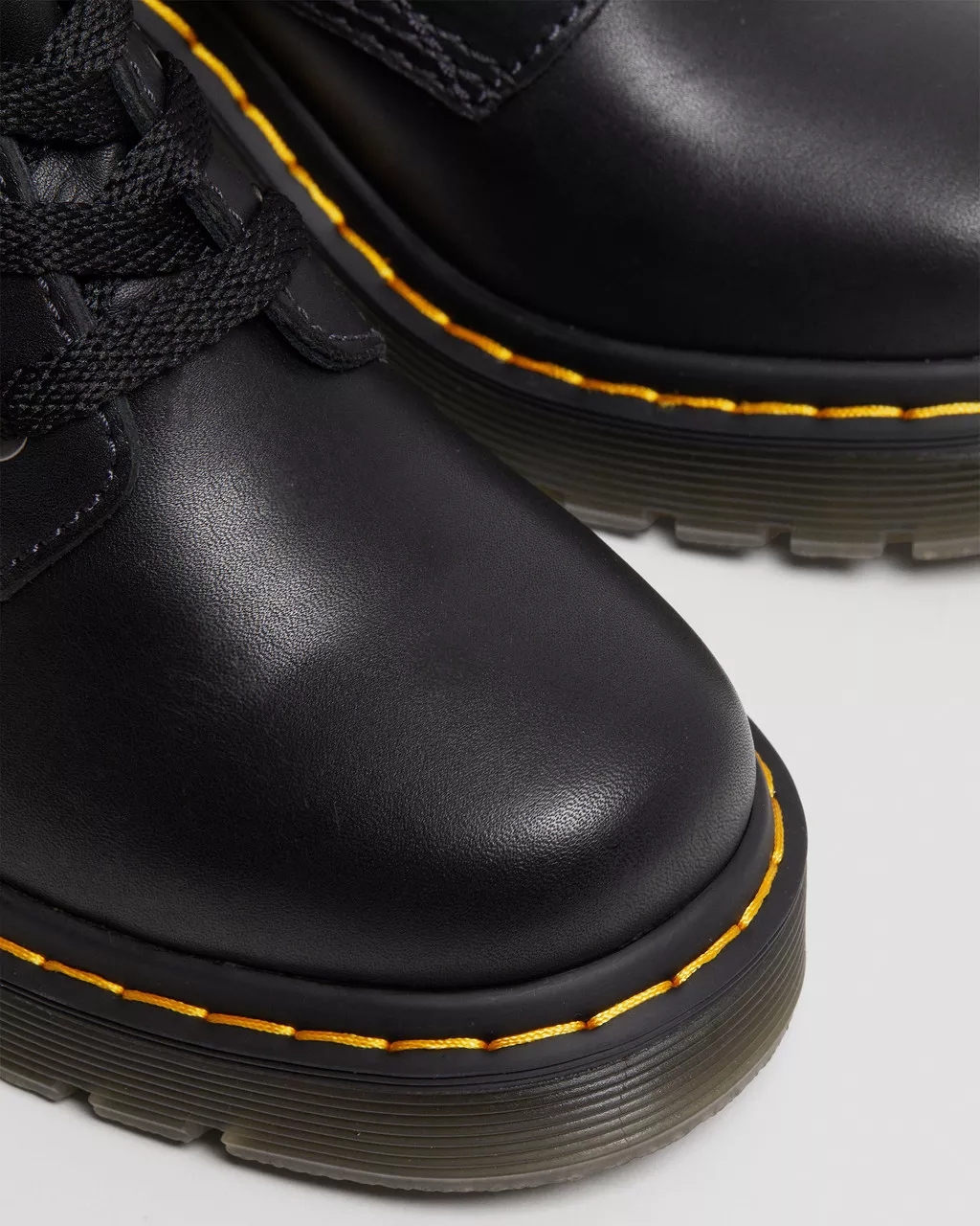 Dr Martens – Jesy Black