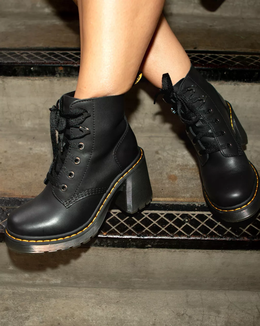 Dr Martens – Jesy Black