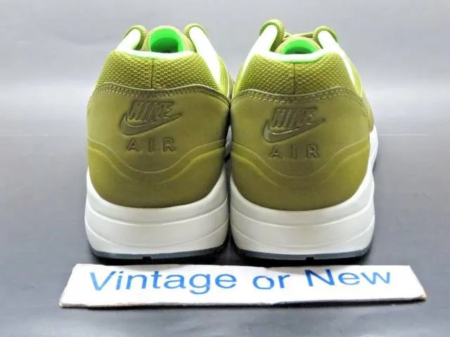 DS Nike Air Max 1 Ultra 2.0 SE Cargo Khaki Militia Green...