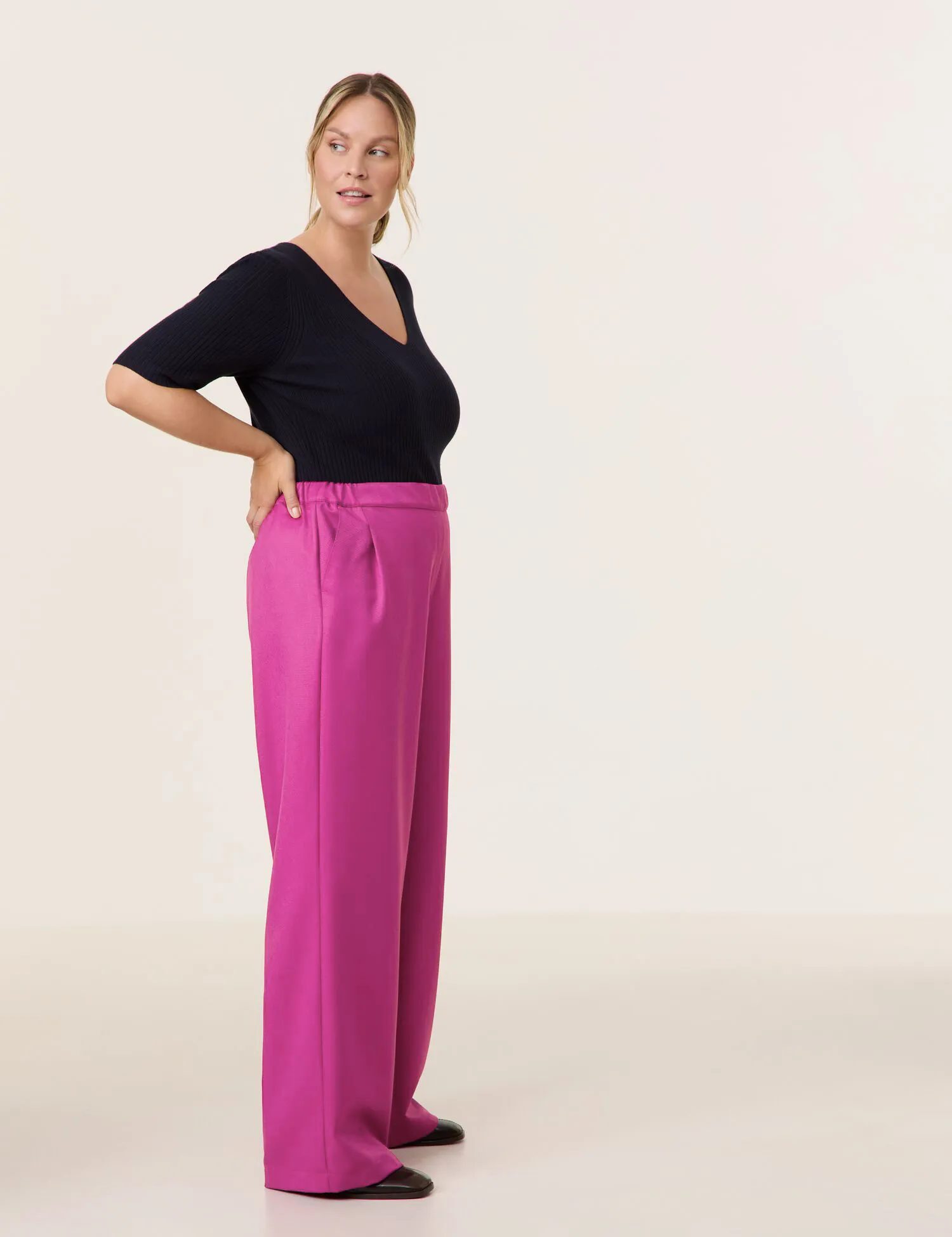 Elegant wide-leg trousers Carlotta