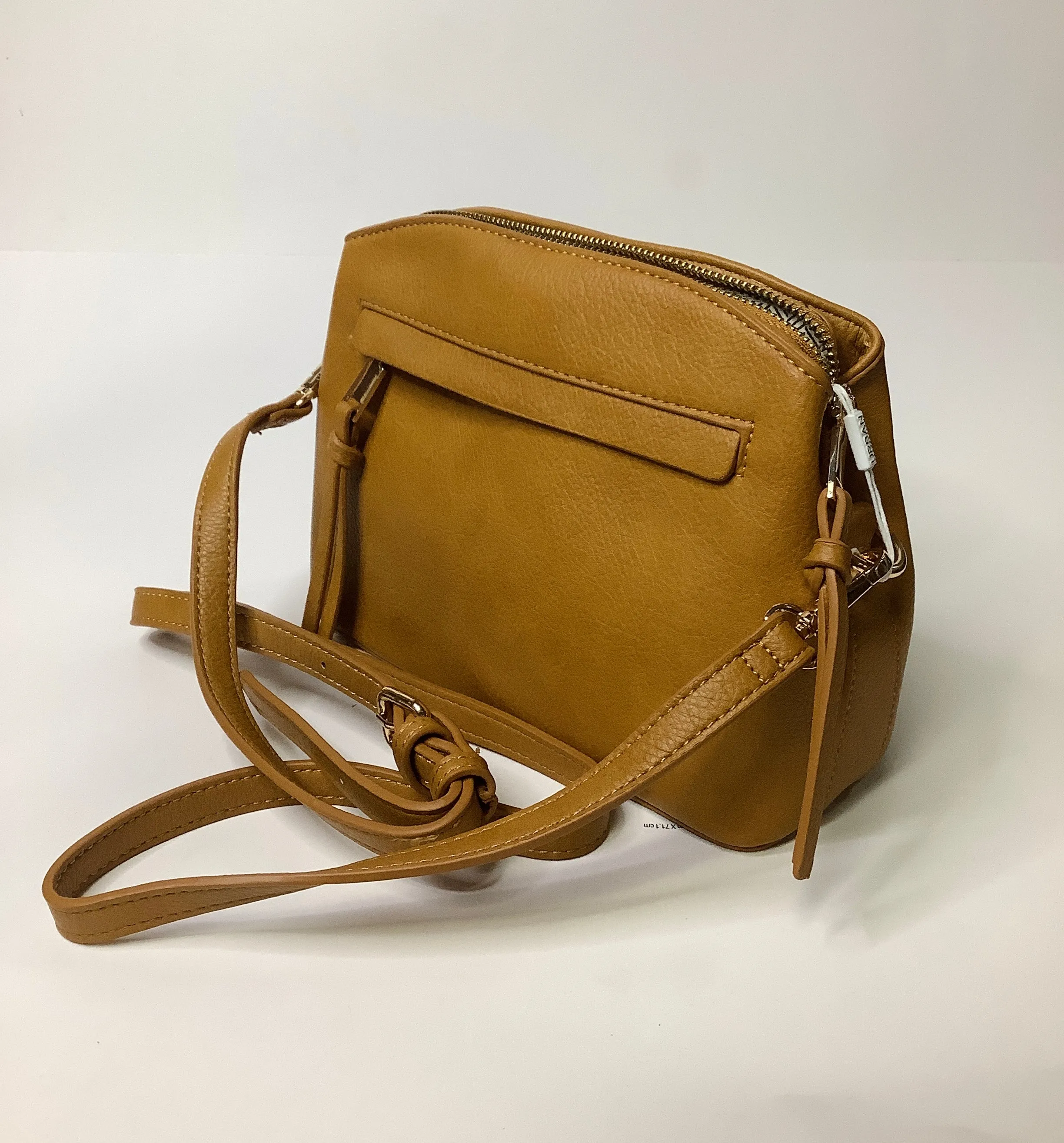  Jayce 3-Pocket Modern Crossbody  