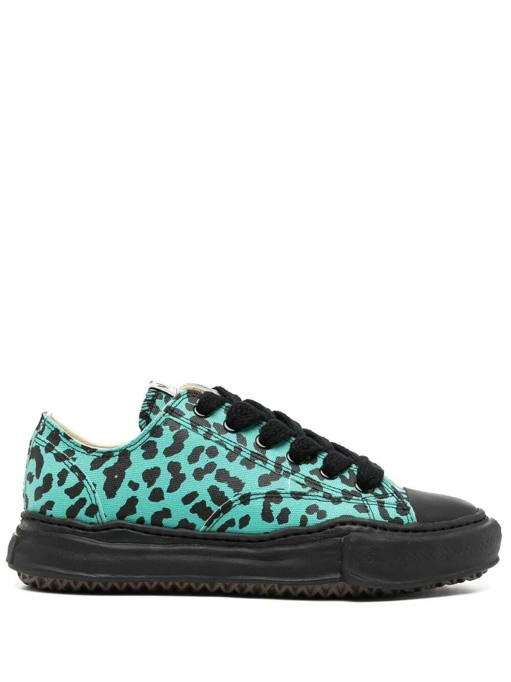 Maison MIHARA YASUHIRO leopard-print low-top sneakers - Green