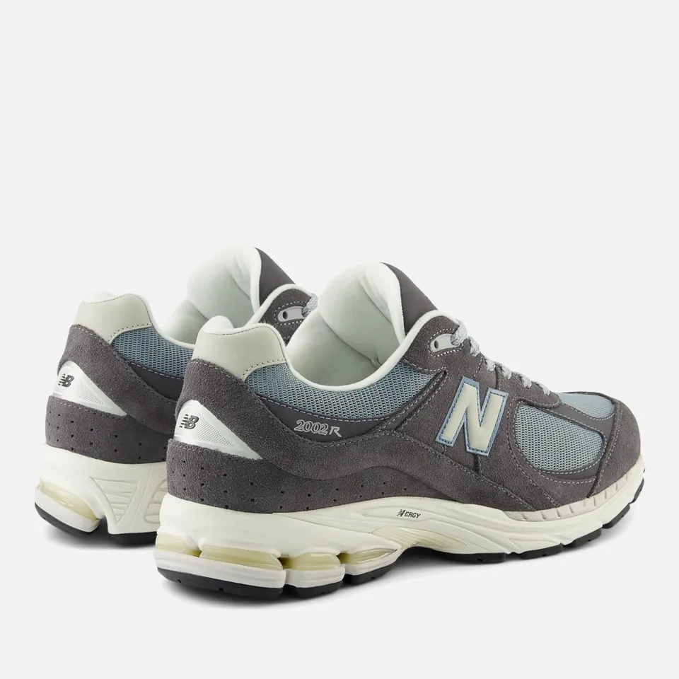 New Balance Unisex 2002r Suede and Mesh Trainers - UK 4 | Coggles