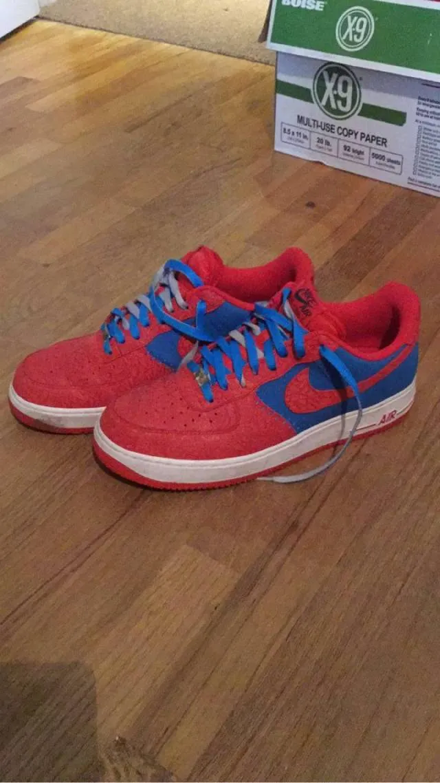 NIke AIr Force 1 - Blue/Red Elepant