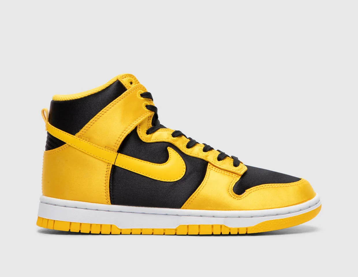 Nike Women's Dunk High Twist Black / Varsity Maize - White