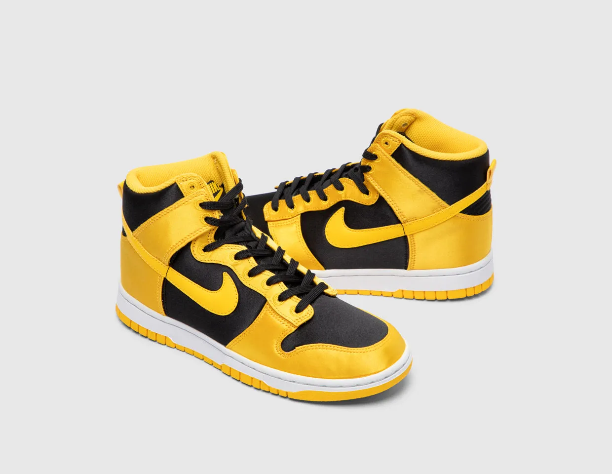 Nike Women's Dunk High Twist Black / Varsity Maize - White