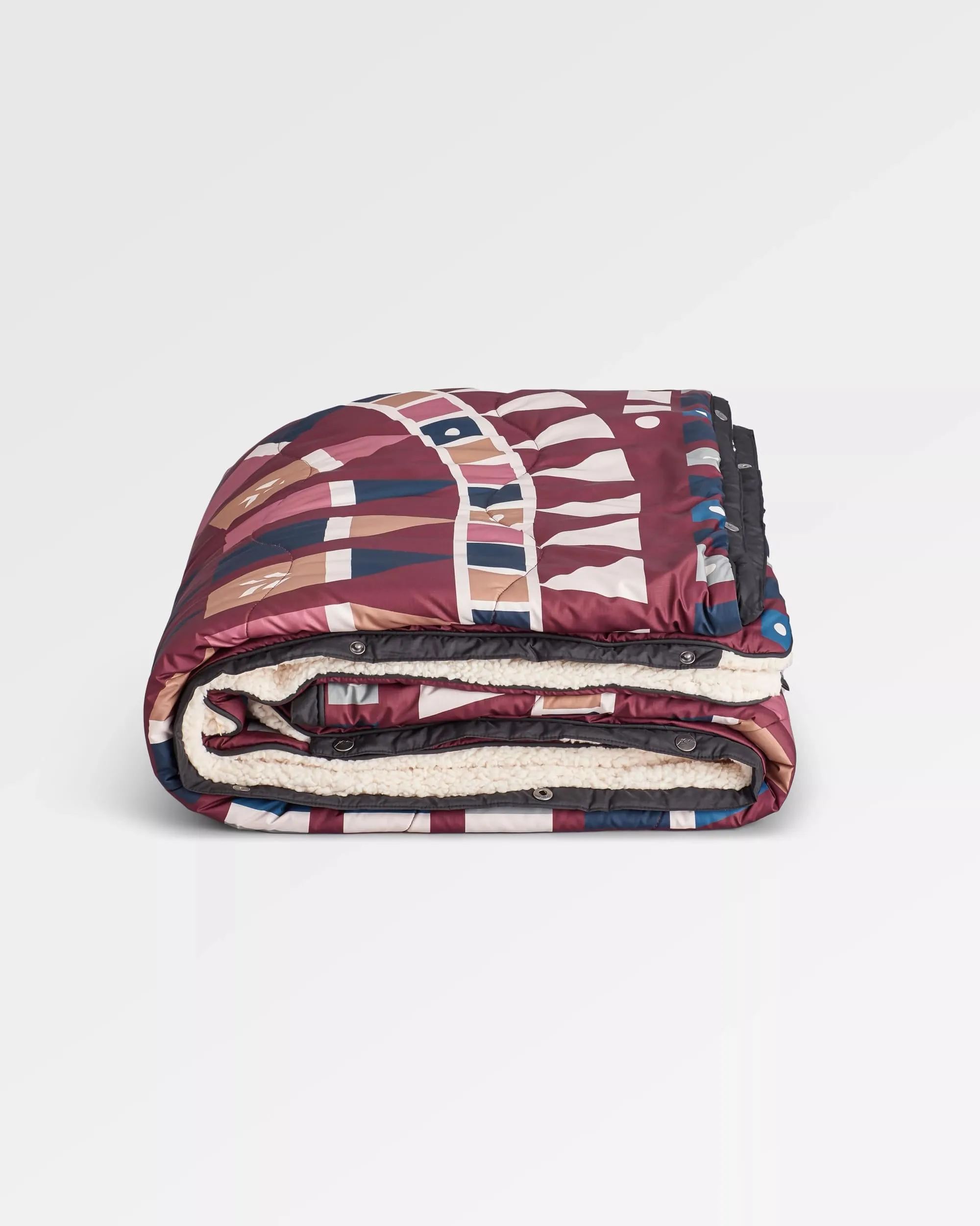 Nomadic Recycled Sherpa Blanket - Wine