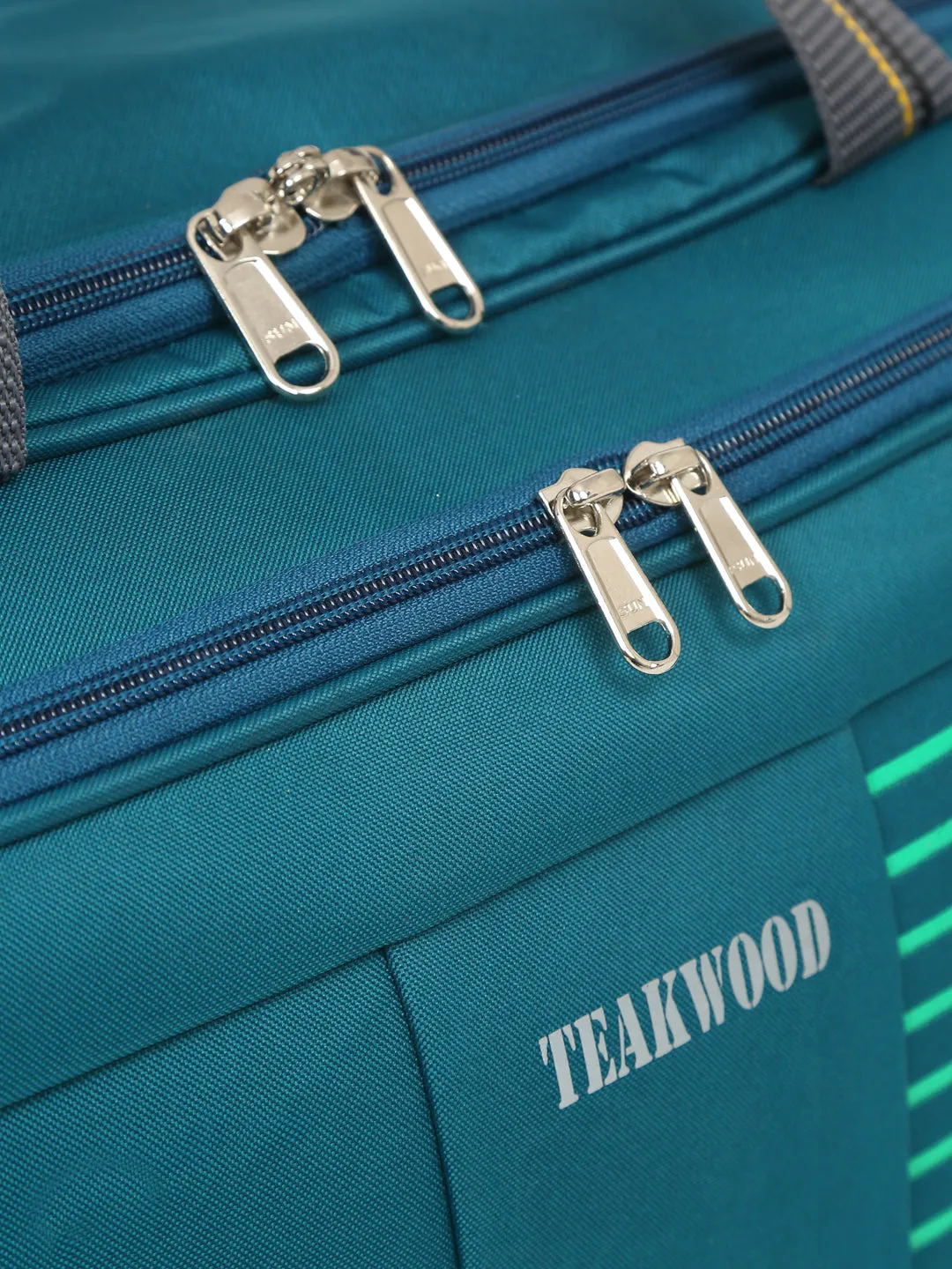 Teakwood Rolling Large Duffel Travel Bag (Teal)