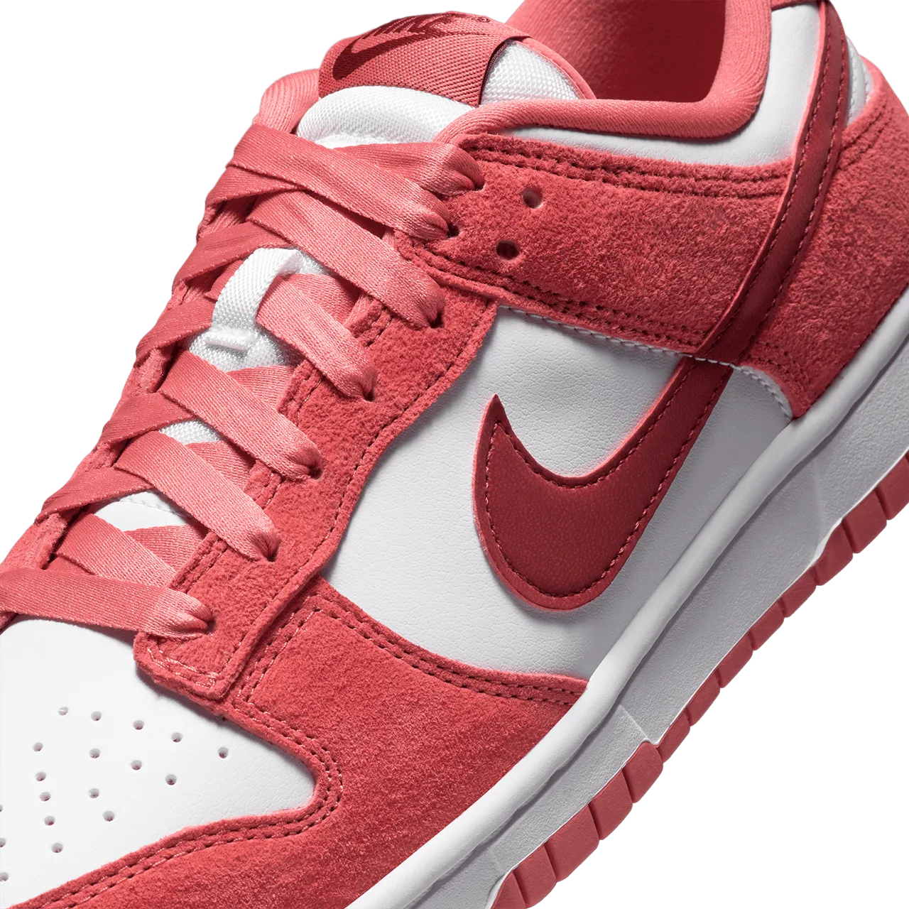 Wmns Nike Dunk Low 'Valentine's Day'