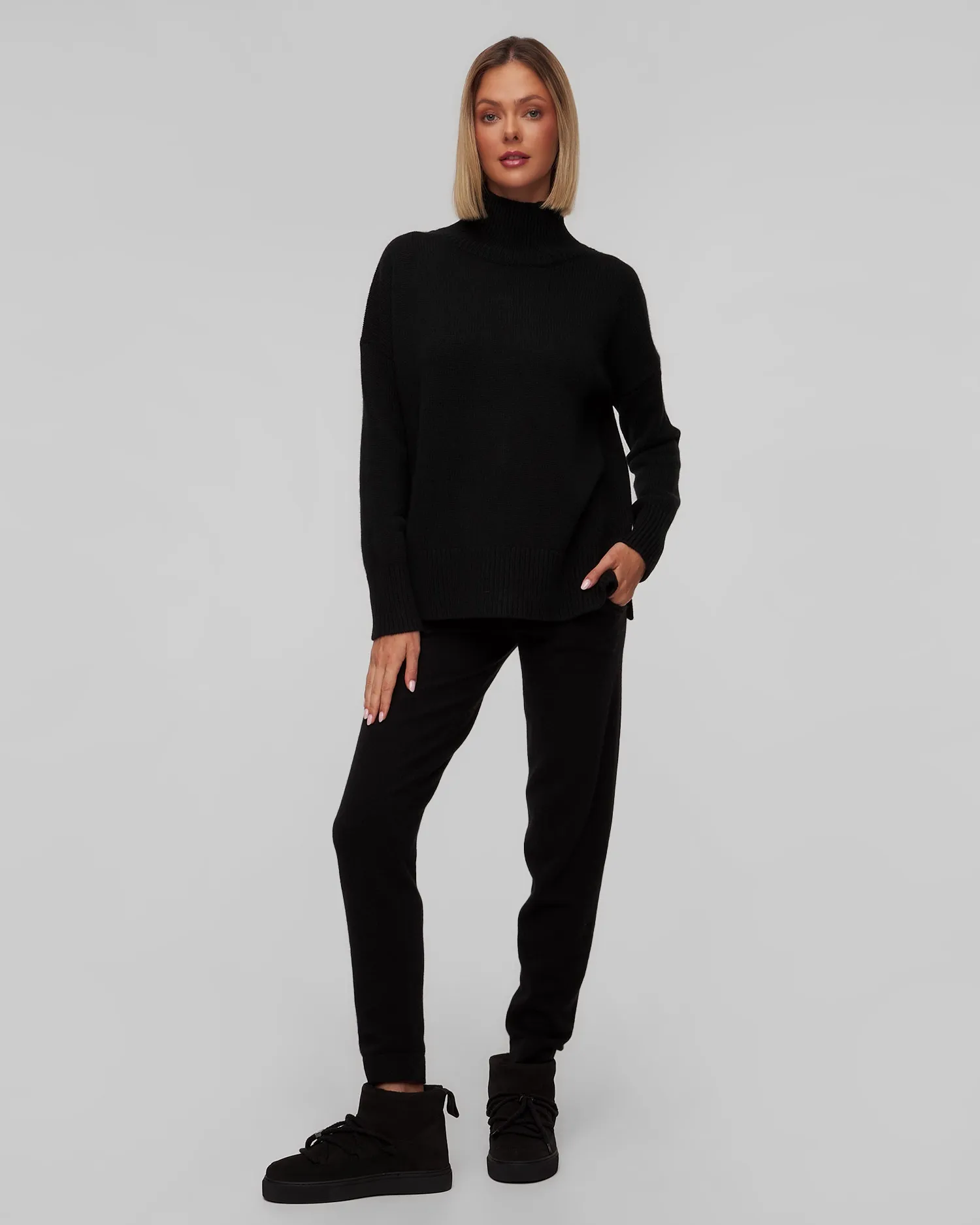 Women's black cashmere turtleneck Kujten Ulla F2060-81